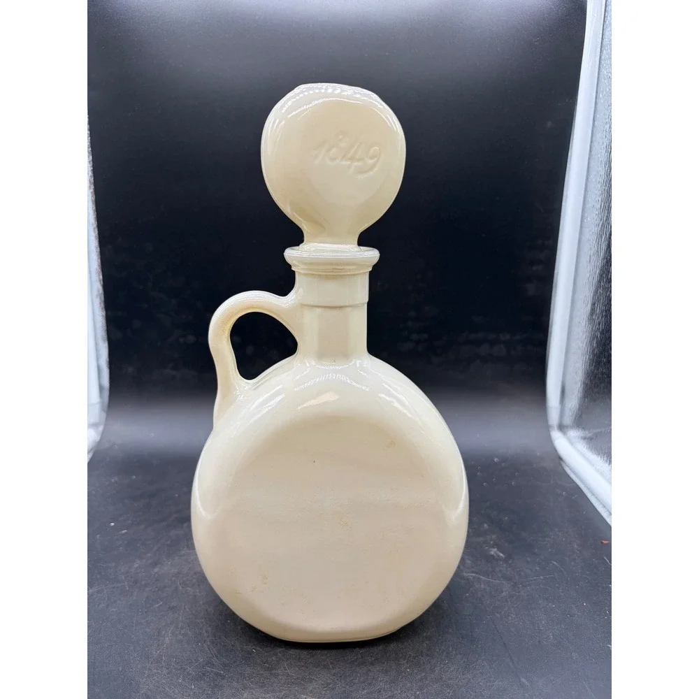Vintage Monticello Thomas Jefferson Milk Glass Decanter 1849 Stopper Canteen